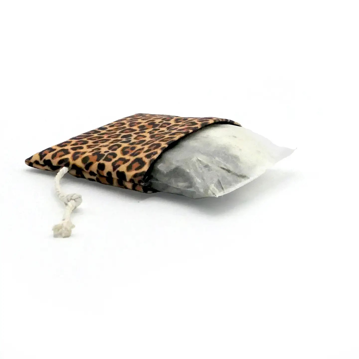 Herbe Ă chat et sa recharge